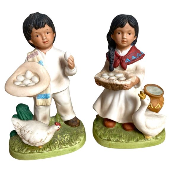 Vintage Homco Figurines #1409 Boy & Girl with Chickens Eggs Basket Farmhouse Set - Picture 2 of 10